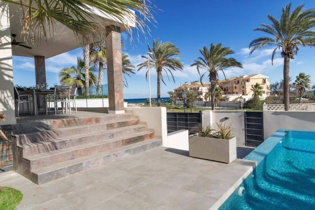 Villa La Zenia Orihuela Exterior photo